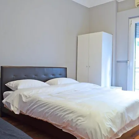 Egnatia Spacious 3 Bd In * Thessaloniki