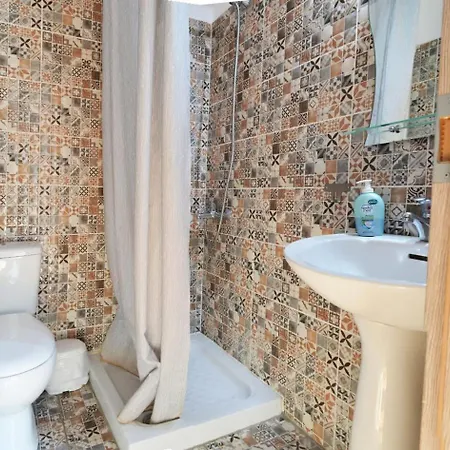 Apartment Egnatia Spacious 3 Bd In *