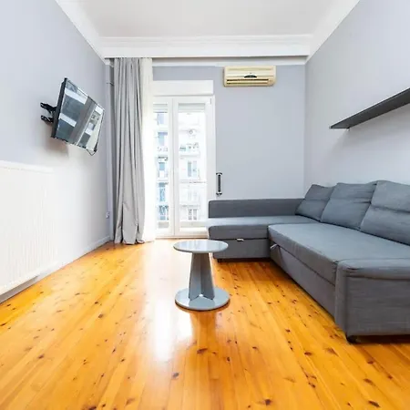 Egnatia Spacious 3 Bd In