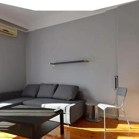 Egnatia Spacious 3 Bd In Apartment *