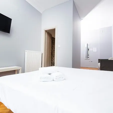 公寓 Egnatia Spacious 3 Bd In *