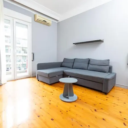 Egnatia Spacious 3 Bd In